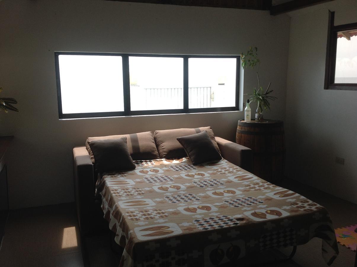 Bamboo Beachhouse Dormitory Garcia Hernandez Exteriér fotografie