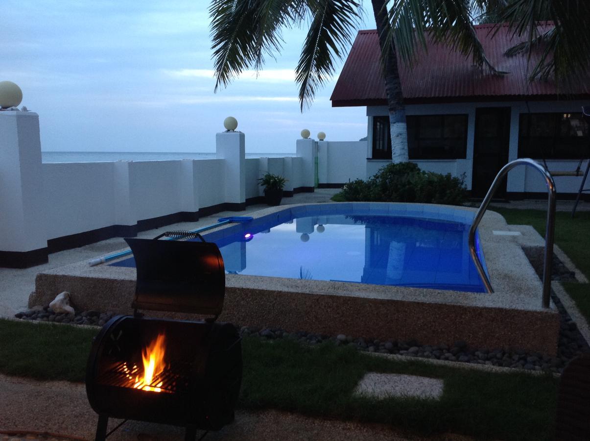 Bamboo Beachhouse Dormitory Garcia Hernandez Exteriér fotografie